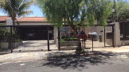 Casa com 3 Quartos à venda, 275m² no Centro, Araraquara