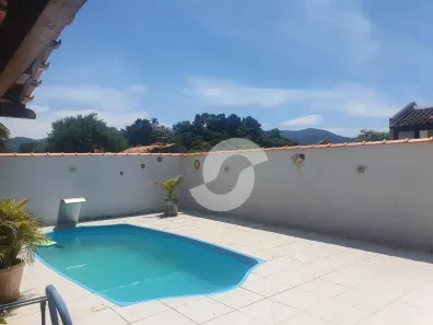 Casa com 6 Quartos à venda, 360m² no Itaipu, Niterói