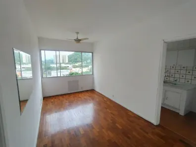 Apartamento com 1 Quarto para alugar, 50m² no Freguesia (Jacarepaguá), Rio de Janeiro