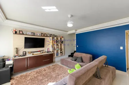 Casa com 3 Quartos à venda, 300m² no Jardim Brasília (Zona Leste), São Paulo