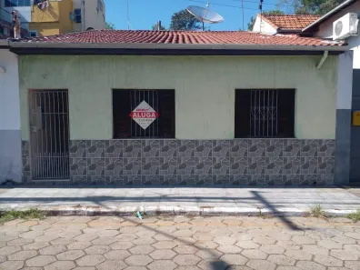 Casa com 2 Quartos para alugar, 47m² no Centro, Guaratinguetá
