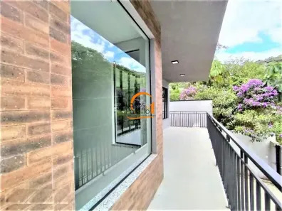 Casa com 4 Quartos à venda, 190m² no Parque Residencial Itaguaçu, Atibaia