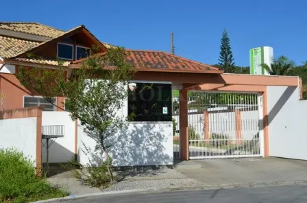 Lote/Terreno à venda, 1950m² no Pedra Branca, Palhoça