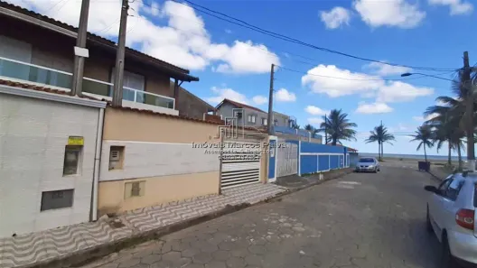 Sobrado com 2 Quartos para venda ou aluguel, 109m² no Balneario Triesse, Mongaguá