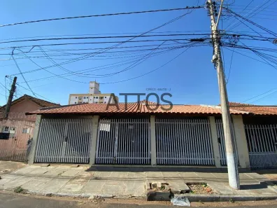 Casa com 2 Quartos à venda, 420m² no Vila Prado, São Carlos