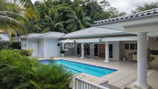 Casa de Condomínio com 4 Quartos à venda, 350m² no Itaipu, Niterói