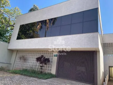 Ponto Comercial para alugar, 520m² no Cidade Jardim, Uberlândia