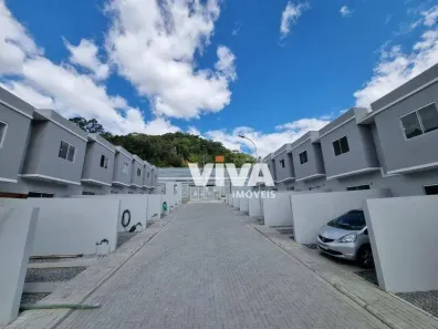 Casa de Condomínio com 2 Quartos à venda, 50m² no Espinheiros, Itajaí