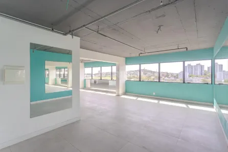 Sala Comercial para alugar, 90m² no Cristal, Porto Alegre