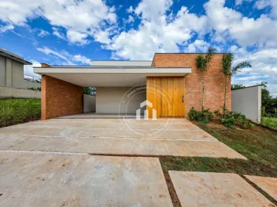 Casa de Condomínio com 3 Quartos à venda, 240m² no Loteamento Residencial Una, Itu