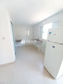 Kitnet com 1 Quarto para alugar, 35m² no Jardim Karaíba, Uberlândia