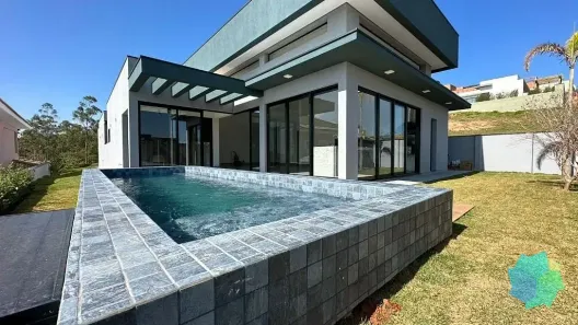 Casa com 4 Quartos à venda, 354m² no Bairro Campos de Santo Antônio, Itu