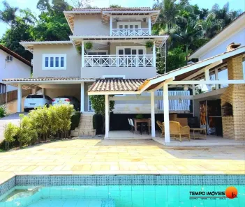 Casa de Condomínio com 4 Quartos à venda, 427m² no Camboinhas, Niterói