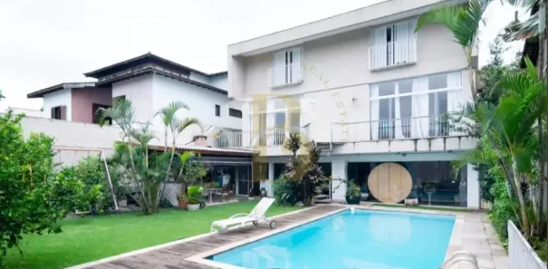 Casa com 4 Quartos à venda, 600m² no Chácara Monte Alegre, São Paulo