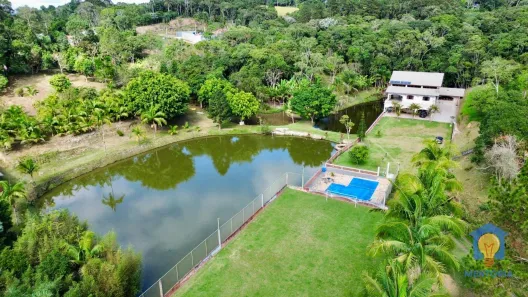 Fazenda/Sítio com 4 Quartos à venda, 600m² no Caputera, Cotia