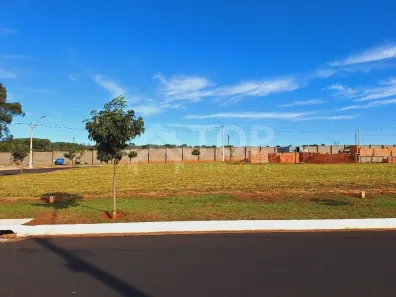 Lote/Terreno à venda, 250m² no Residencial Samambaia, São Carlos