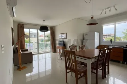 Apartamento com 3 Quartos para alugar, 97m² no Jurerê Internacional, Florianópolis