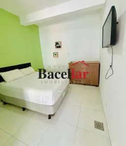 Casa com 8 Quartos à venda, 400m² no Maracanã, Rio de Janeiro