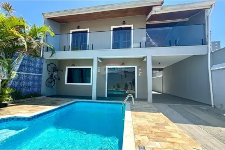 Casa com 5 Quartos à venda, 235m² no Parque Oasis, Peruíbe