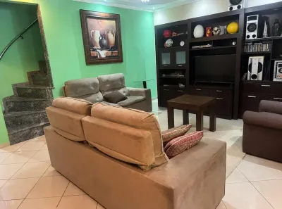 Casa com 3 Quartos para alugar, 200m² no Jardim São Roberto, Guarulhos