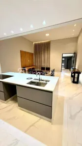 Casa com 3 Quartos para alugar, 285m² no Vigilato Pereira, Uberlândia