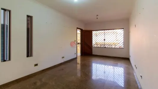 Sobrado com 5 Quartos para alugar, 250m² no Jardim Textil, São Paulo