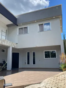 Sobrado com 4 Quartos à venda, 215m² no Setor Habitacional Fercal, Brasília