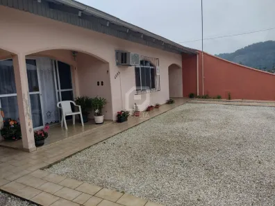 Casa com 3 Quartos à venda, 173m² no Tapajós, Indaial