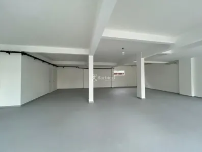 Sala Comercial para alugar, 130m² no Vila Nova, Blumenau