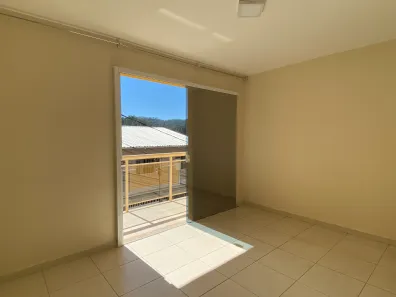 Apartamento com 2 Quartos para alugar, 70m² no Conselheiro Paulino, Nova Friburgo