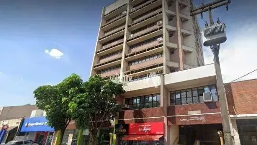 Sala Comercial para alugar, 213m² no Centro, Londrina