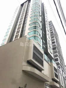 Apartamento com 4 Quartos à venda, 190m² no Meia Praia, Itapema