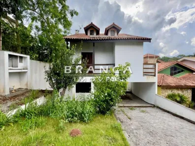 Casa com 3 Quartos à venda, 310m² no Morada dos Pinheiros (Aldeia da Serra), Santana de Parnaíba