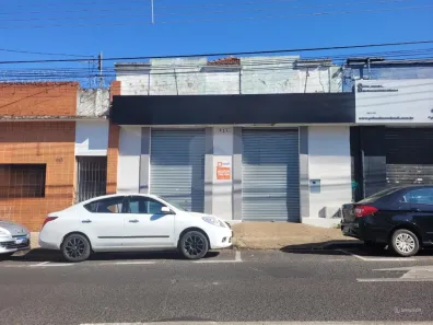 Ponto Comercial para alugar, 200m² no Centro, Uberlândia