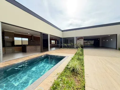Casa de Condomínio com 4 Quartos à venda, 580m² no Residencial Mário de Almeida Franco, Uberaba