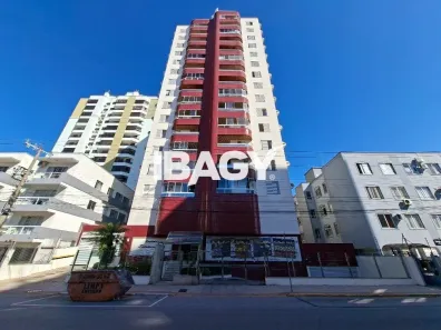Apartamento com 3 Quartos para alugar, 12m² no Kobrasol, São José