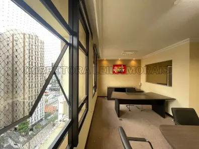 Sala Comercial à venda, 60m² no Batel, Curitiba