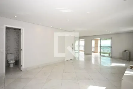 Apartamento com 3 Quartos à venda, 220m² no Vila Suzana, São Paulo