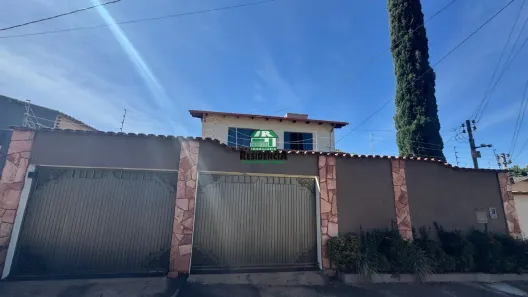 Casa com 4 Quartos à venda, 180m² no Jundiaí, Anápolis