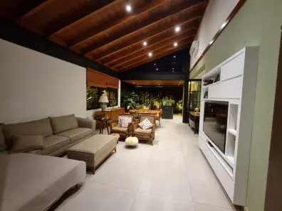 Casa de Condomínio com 3 Quartos para alugar, 235m² no Vila do Golf, Ribeirão Preto