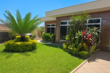 Casa com 3 Quartos à venda, 246m² no Parque São Domingos, São Paulo