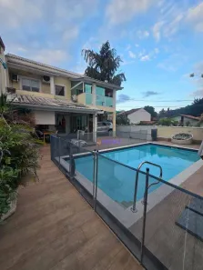 Casa com 4 Quartos à venda, 214m² no Santo Antônio, Niterói