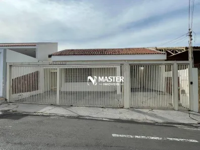 Casa com 3 Quartos para alugar, 247m² no Centro, Marília
