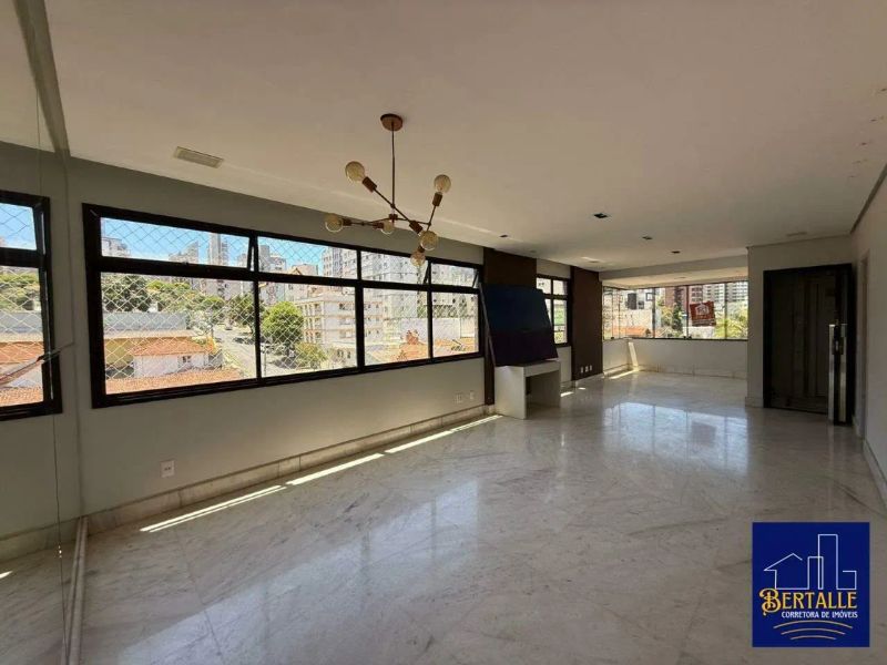 Apartamento com 4 quartos — Serra, Belo Horizonte