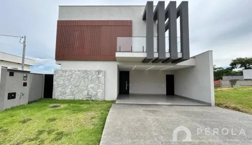 Sobrado com 4 Quartos à venda, 215m² no Jardins Barcelona, Senador Canedo