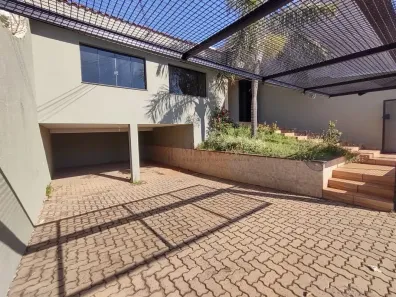 Casa com 4 Quartos à venda, 255m² no Vila Nova Cidade Universitária, Bauru
