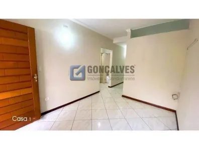 Casa com 2 Quartos para alugar, 260m² no Anchieta, São Bernardo do Campo