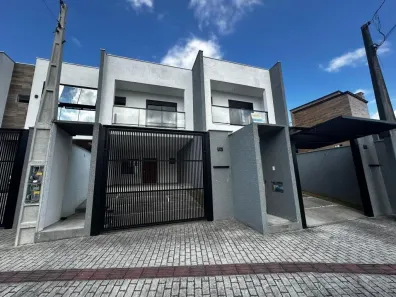 Sobrado com 3 Quartos à venda, 145m² no Saguaçu, Joinville