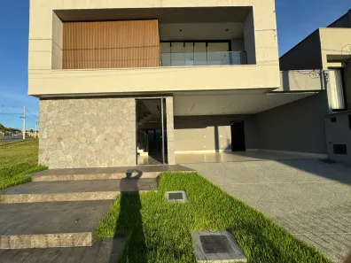 Casa de Condomínio com 4 Quartos à venda, 232m² no Jardins Capri, Senador Canedo