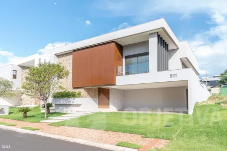Casa de Condomínio com 4 Quartos à venda, 496m² no Morada da Colina, Uberlândia